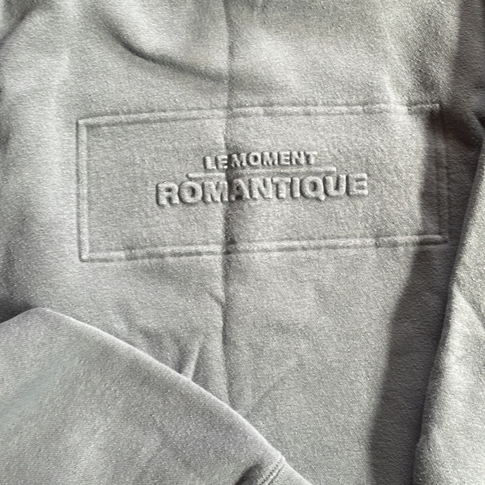 H&M sweater - Picture 4 of 5